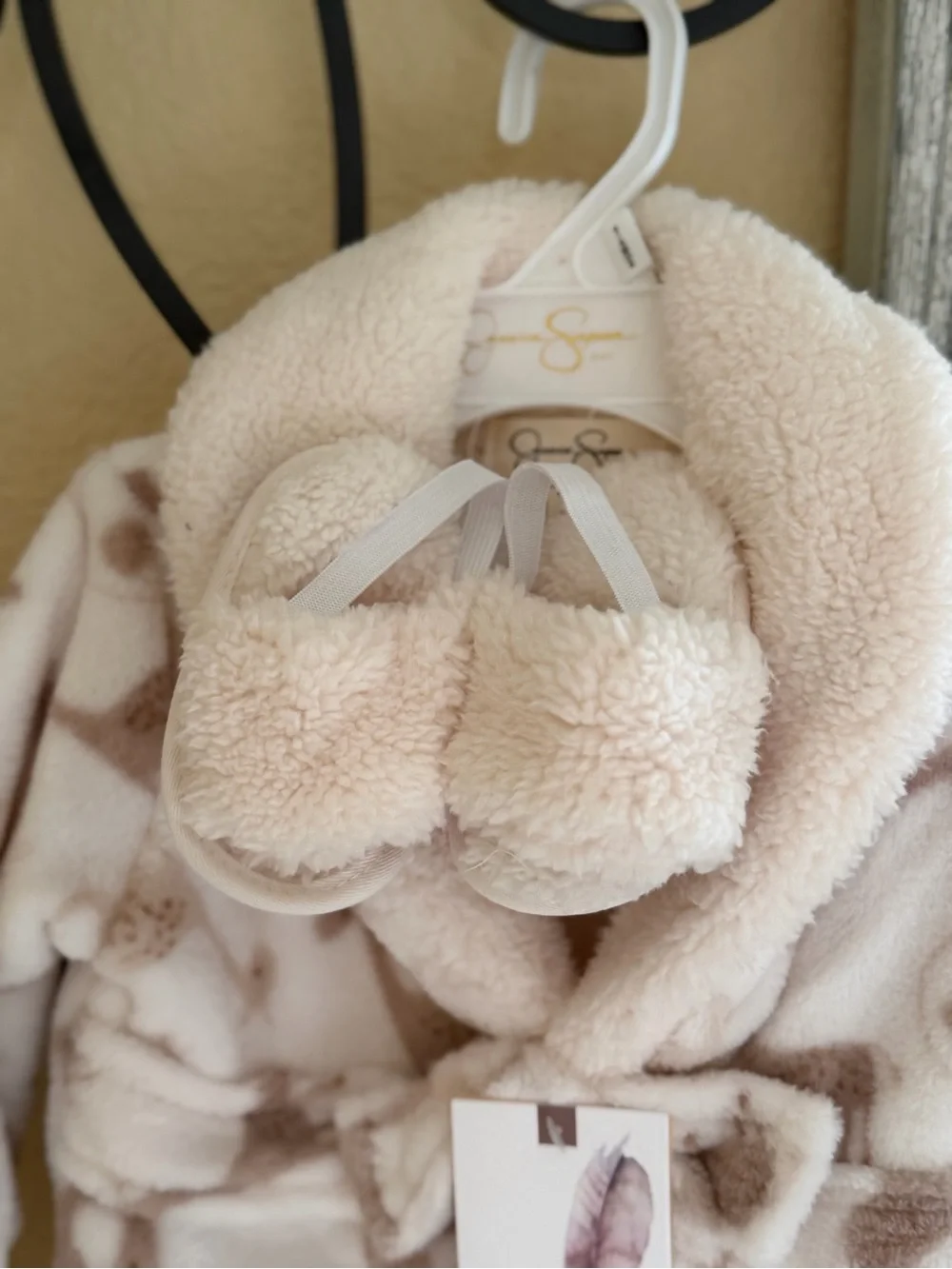 Jessica Simpson Cream Plush Infant Robe & Slippers and Brown Animal Print